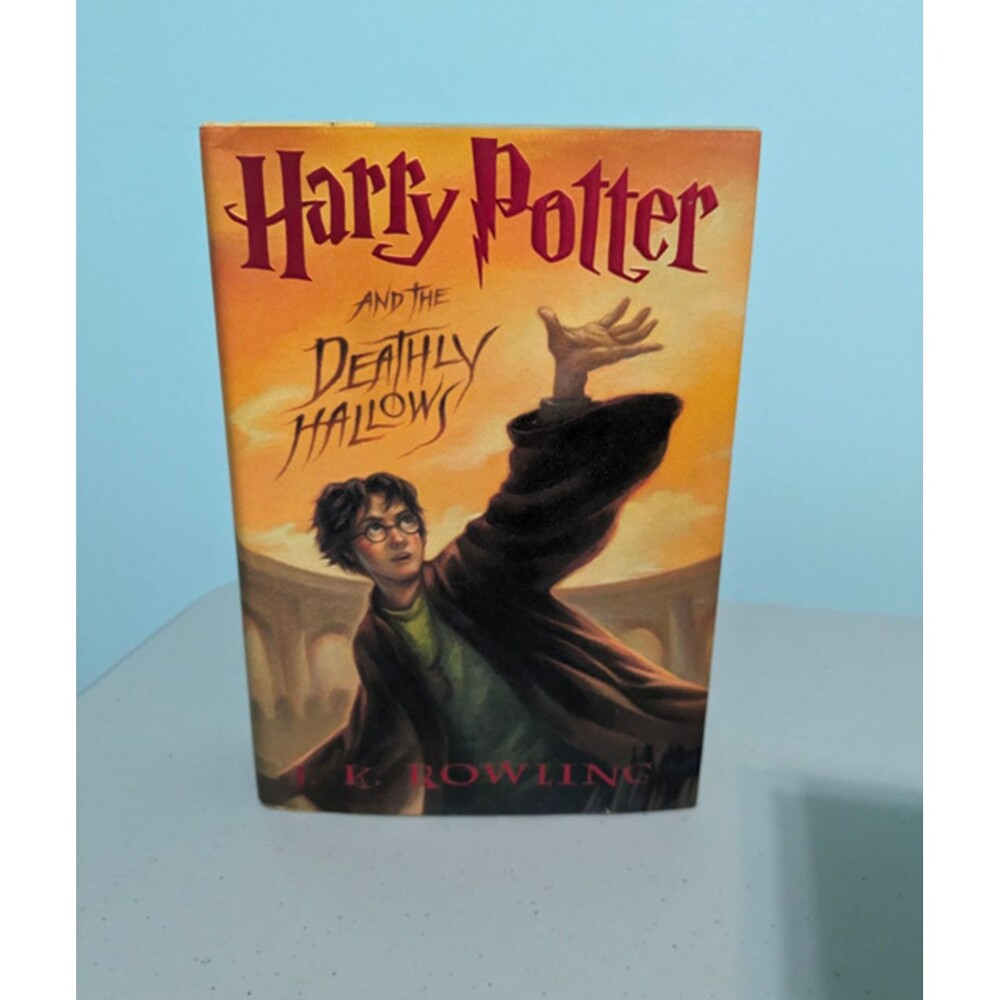 Harry Potter And The Deathly Hallows, Stated 1st Edition July 2007, HC Very Good
